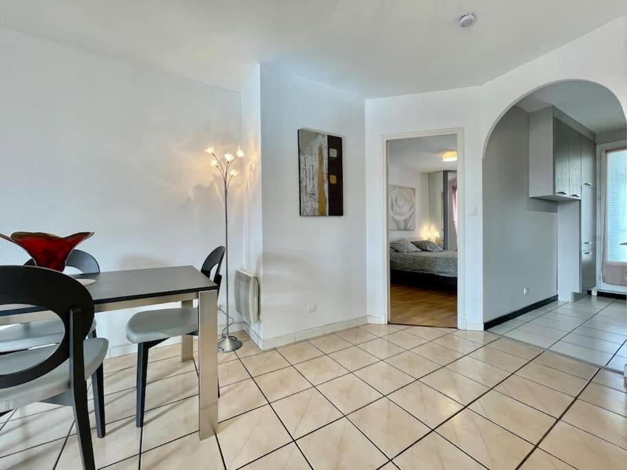 Duplex 70M2 - Vue Cite Medievale - Parking Gratuit Carcassonne Exteriör bild
